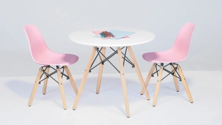 שרפרף למיטה מעץ