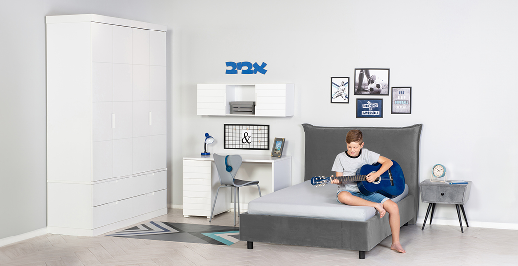 חדר נוער אביב