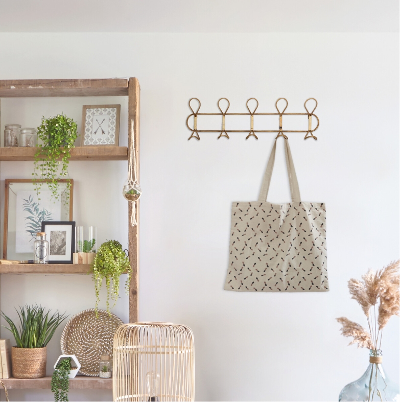 מתלה 5 ווים במבוק