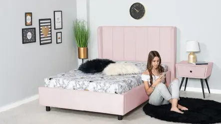 מיטת נוער מרופדת עלמה