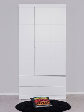 ארון ילדים שי 3 דלתות