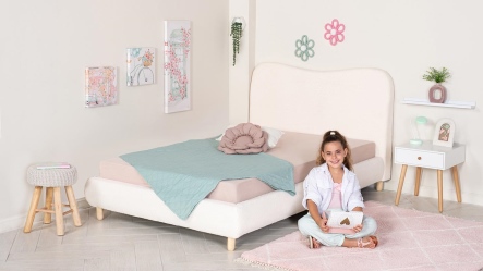 מיטת נוער מרופדת יולי