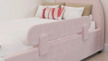 מעקה נשלף למיטה מון