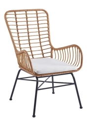 כורסת ראטן עם כרית מושב