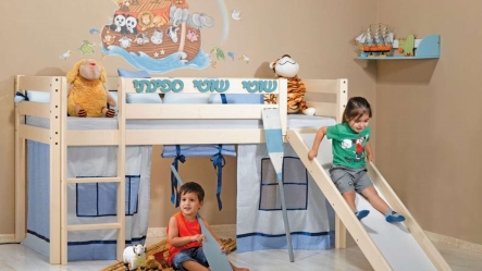 חדר סופר מריו: אב עיצב לבתו חדר ילדים חלומי