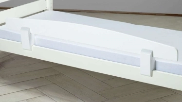 מעקה נשלף למיטת קומותיים ירדן